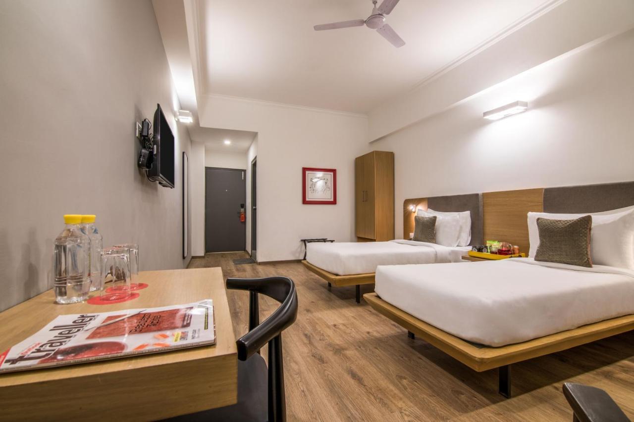 Oyo Townhouse 028 Corporate Suite Noida Kültér fotó